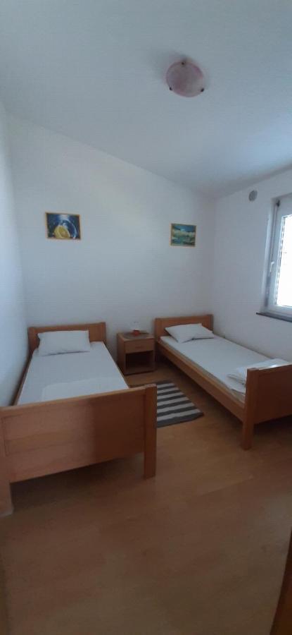 فير Villa Dobra Family Apartments المظهر الخارجي الصورة