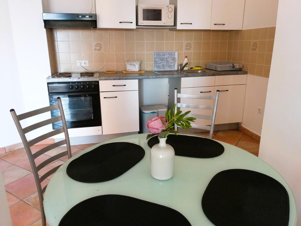 فير Villa Dobra Family Apartments المظهر الخارجي الصورة