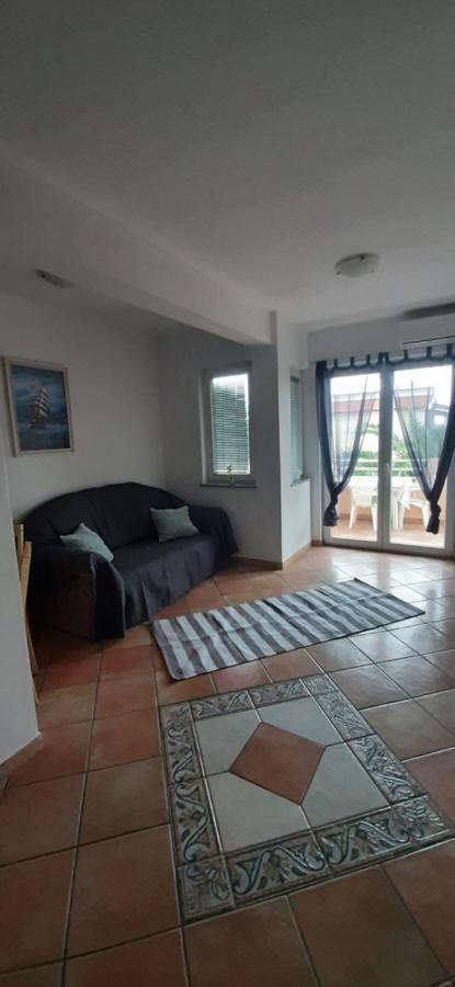 فير Villa Dobra Family Apartments المظهر الخارجي الصورة