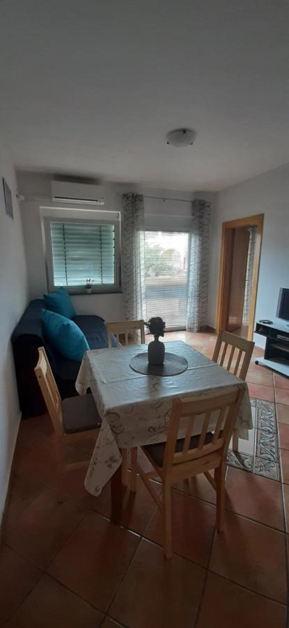 فير Villa Dobra Family Apartments المظهر الخارجي الصورة